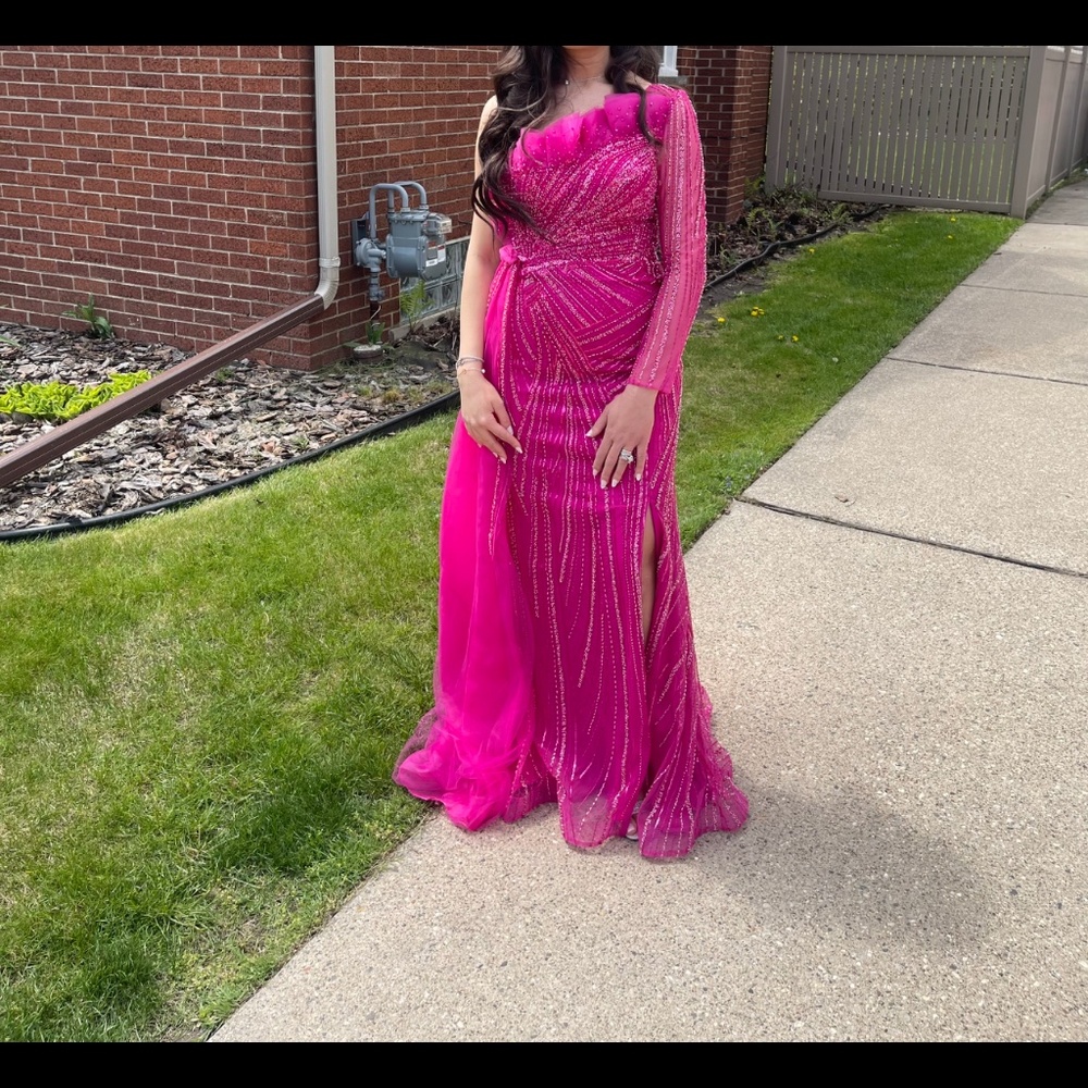 Pink/ fushia dress